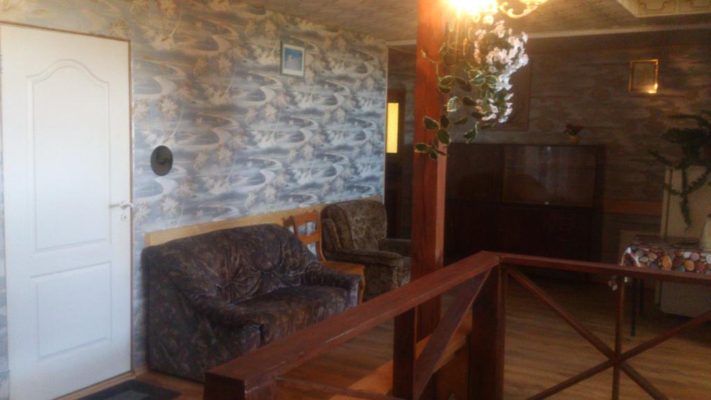 Viesu Nams Juras Sapni Hotel Dundaga Exterior photo